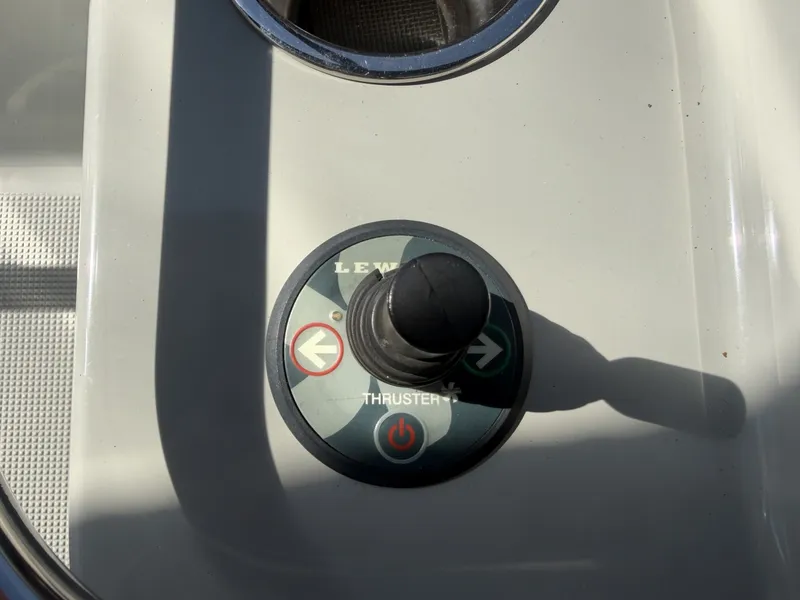 Slide: The Image of Formula 31 2008 - 7806912