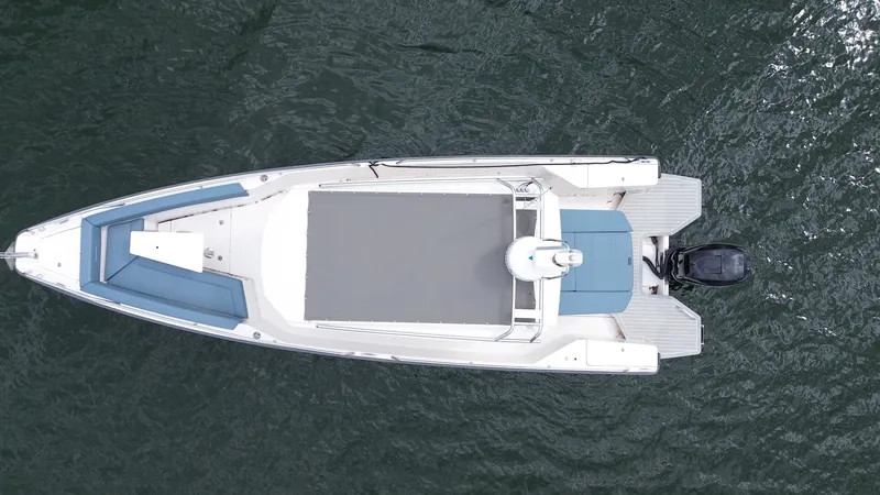 Slide: The Image of Axopar 28 XC CROSS CABIN 2018 - 7809568