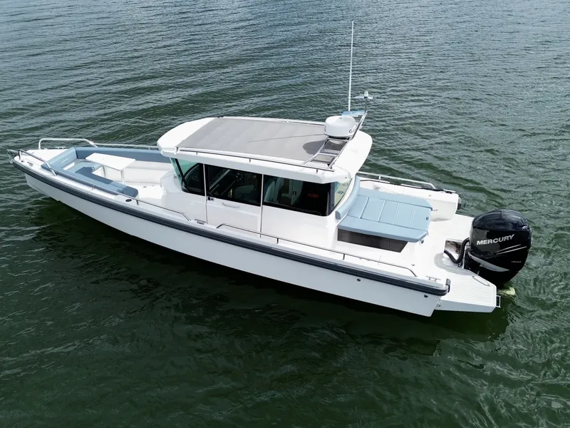 Slide: The Image of Axopar 28 XC CROSS CABIN 2018 - 7809566