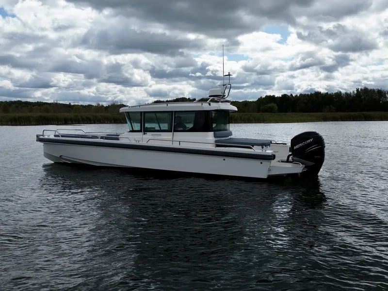 Slide: The Image of Axopar 28 XC CROSS CABIN 2018 - 7809564