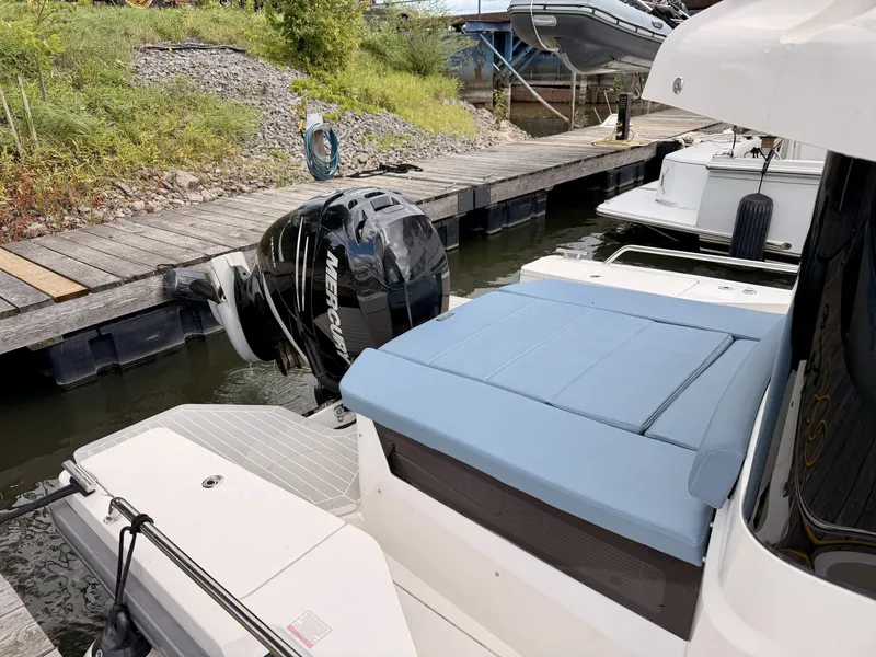 Slide: The Image of Axopar 28 XC CROSS CABIN 2018 - 7809570