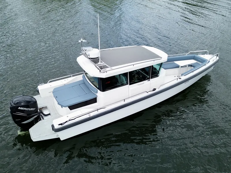 Slide: The Image of Axopar 28 XC CROSS CABIN 2018 - 7809565