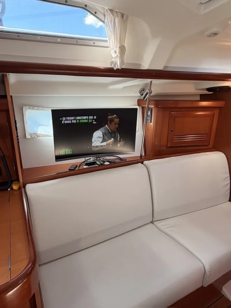 Slide: The Image of Beneteau 423 2006 - 7812057
