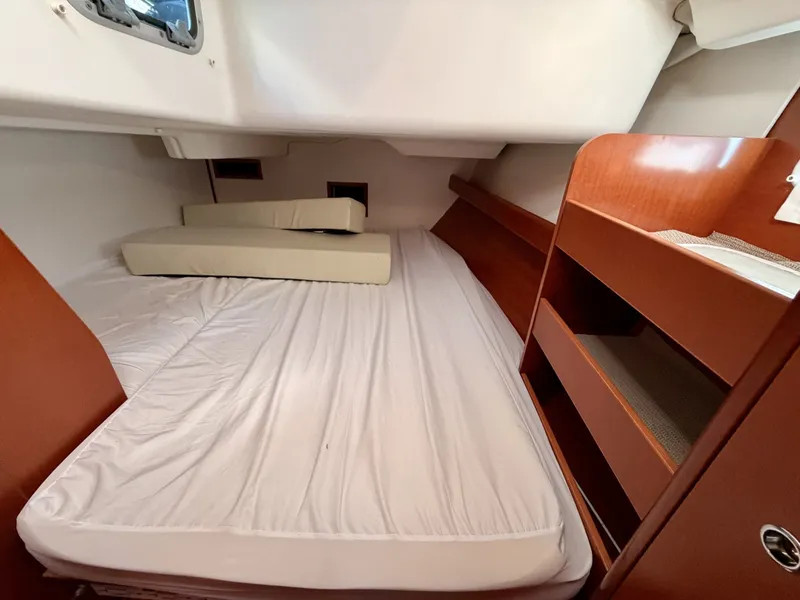 Slide: The Image of Beneteau 423 2006 - 7812066
