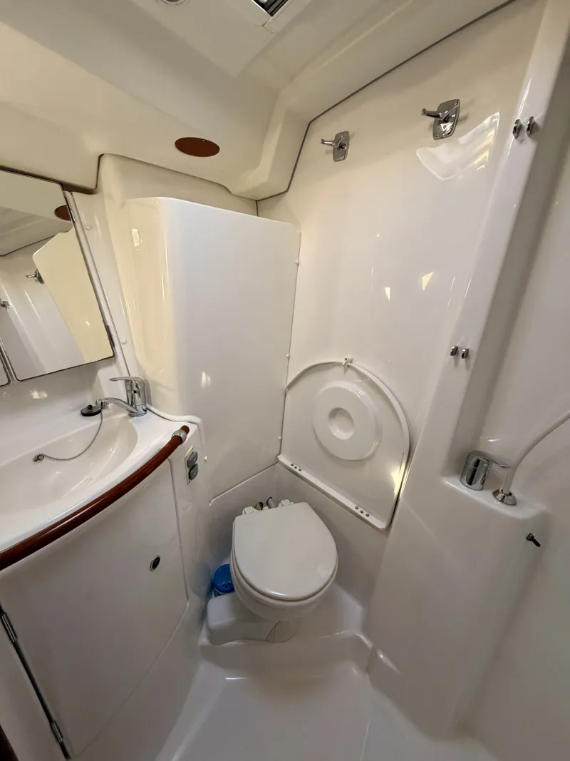 Slide: The Image of Beneteau 423 2006 - 7812069