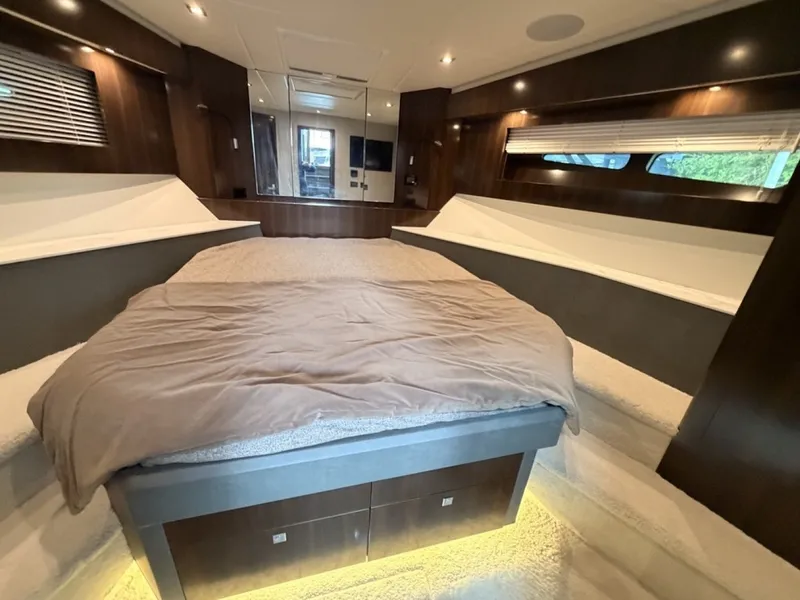 Slide: The Image of Cruisers 50 Cantius 2023 - 7812096