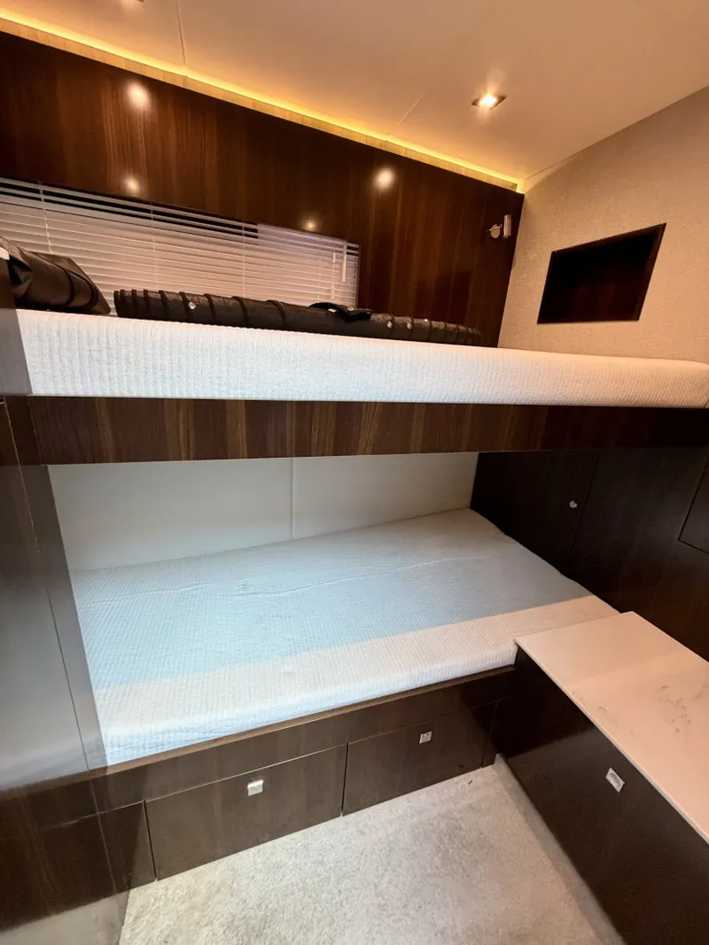 Slide: The Image of Cruisers 50 Cantius 2023 - 7812100