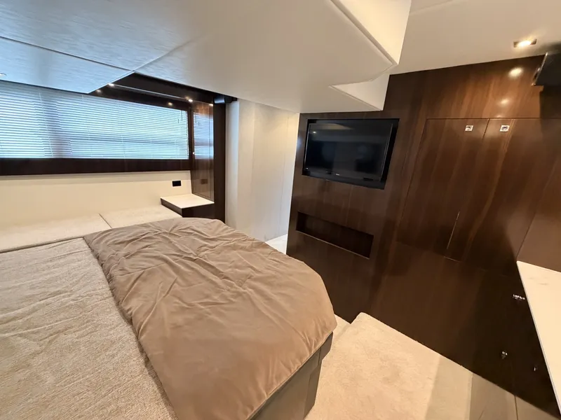 Slide: The Image of Cruisers 50 Cantius 2023 - 7812097