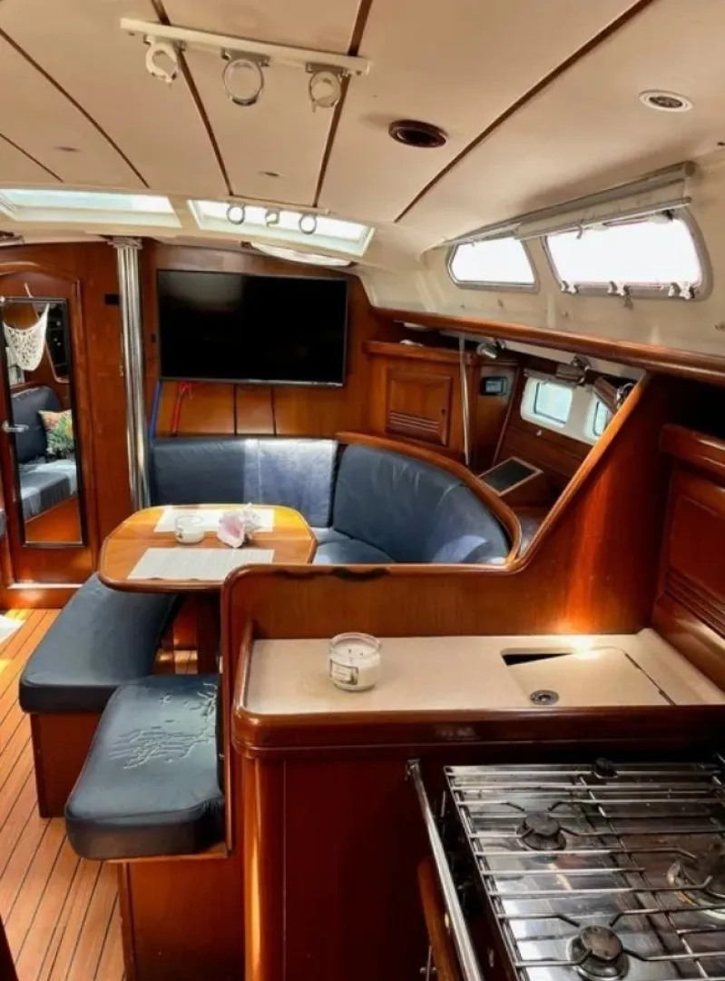 Slide: The Image of Beneteau 423 2005 - 7817273