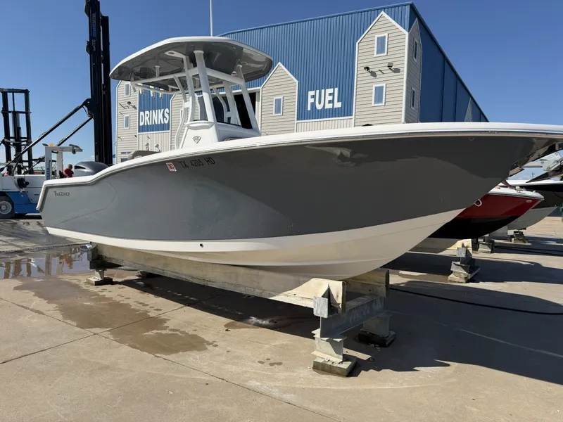 Slide: The Image of Tidewater 232 CC Adventure 2019 - 7816812