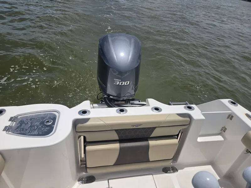 Slide: The Image of Tidewater 232 CC Adventure 2019 - 7817228