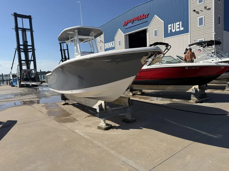 Slide: The Image of Tidewater 232 CC Adventure 2019 - 7816811