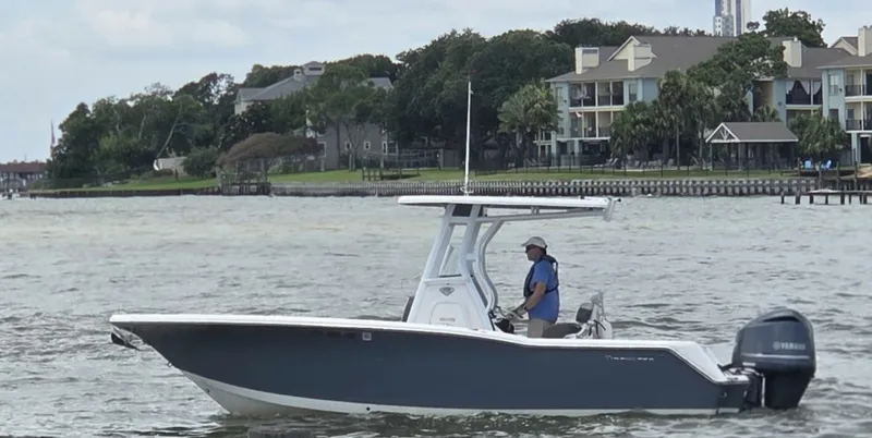Slide: The Image of Tidewater 232 CC Adventure 2019 - 7817234
