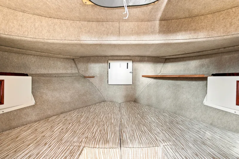 Slide: The Image of front cabin - 7959746