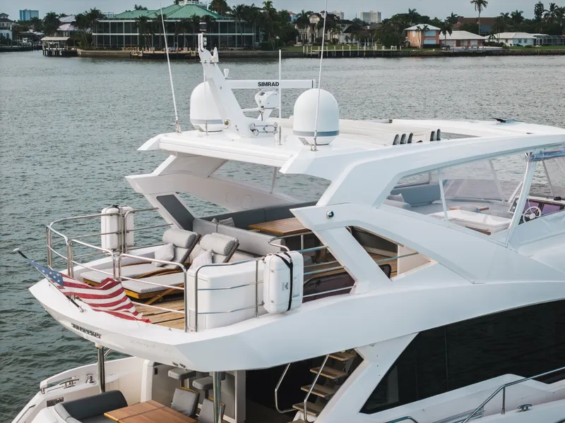 Slide: The Image of Sunseeker 76 Flybridge 2019 - 7927214