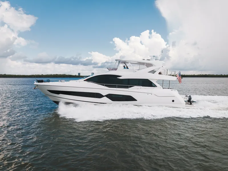Slide: The Image of Sunseeker 76 Flybridge 2019 - 7927209