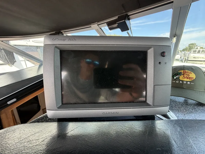 Slide: The Image of Sea Ray 370 Express Cruiser 1993 - 7817462