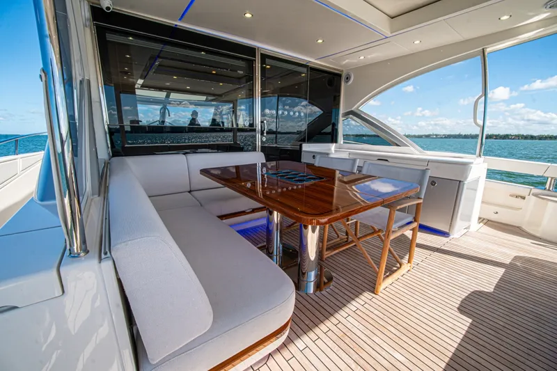 Slide: The Image of Riviera 6800 Sport Yacht Platinum Edition 2025 - 7818268