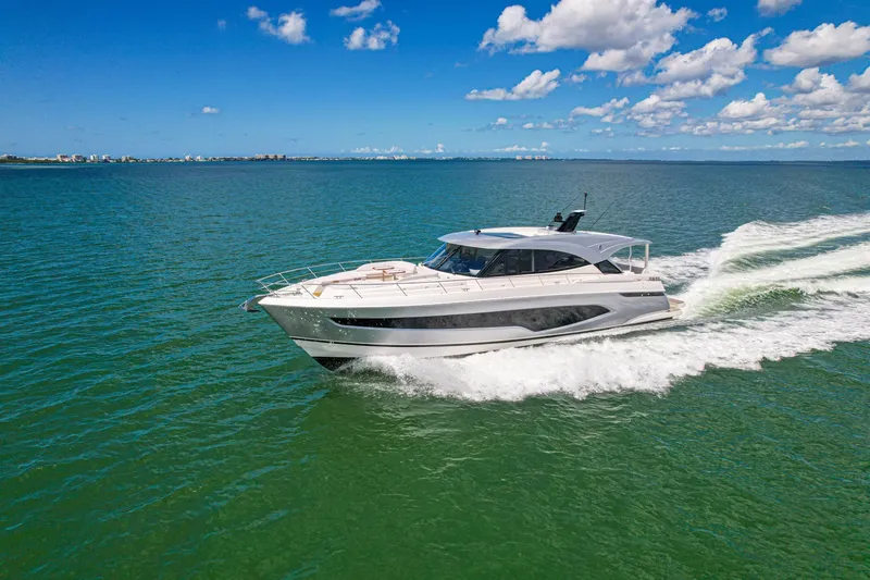 Slide: The Image of Riviera 6800 Sport Yacht Platinum Edition 2025 - 7818229