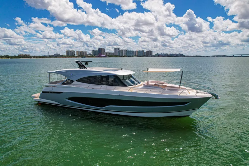 Slide: The Image of Riviera 6800 Sport Yacht Platinum Edition 2025 - 7818244