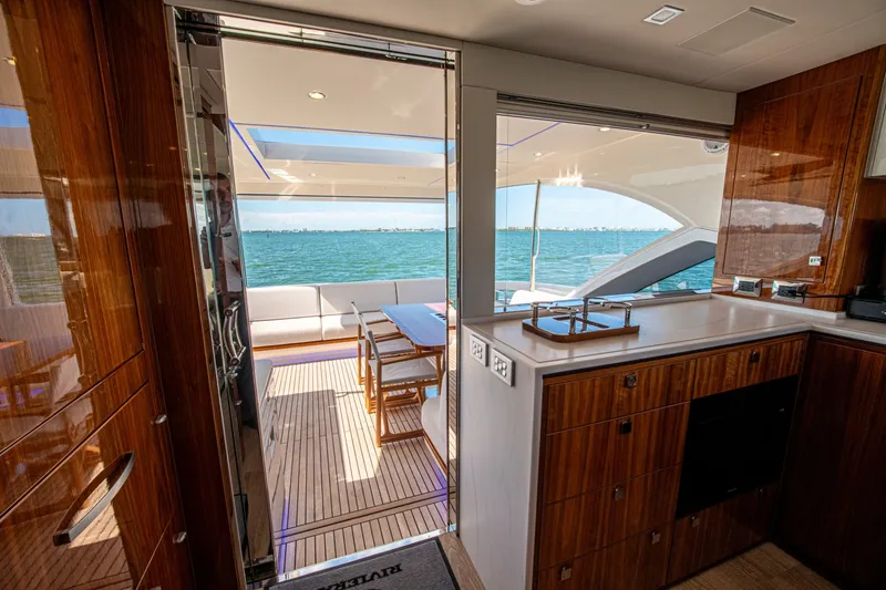Slide: The Image of Riviera 6800 Sport Yacht Platinum Edition 2025 - 7818281