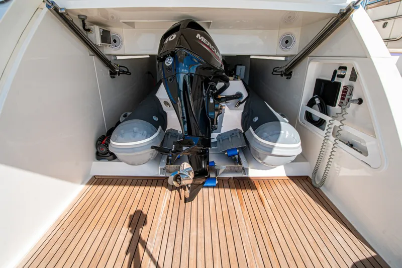 Slide: The Image of Riviera 6800 Sport Yacht Platinum Edition 2025 - 7818266