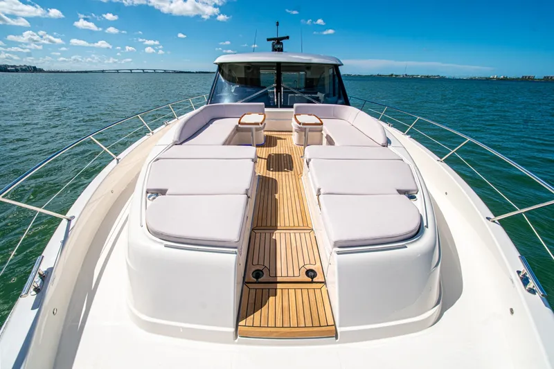 Slide: The Image of Riviera 6800 Sport Yacht Platinum Edition 2025 - 7818320
