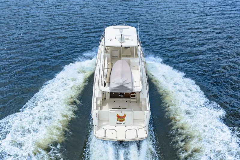 Slide: The Image of Hampton 558 Pilothouse 2005 - 7817940