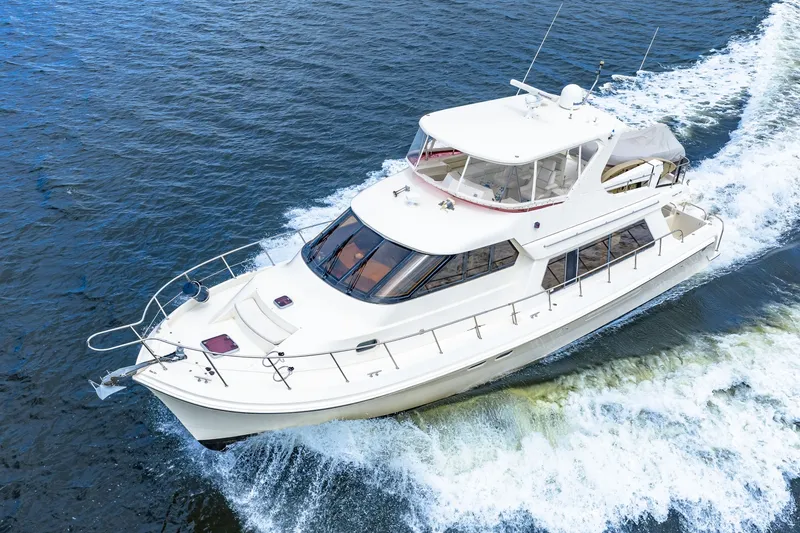 Slide: The Image of Hampton 558 Pilothouse 2005 - 7817953