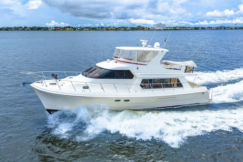 Slide: The Image of Hampton 558 Pilothouse 2005 - 7817933