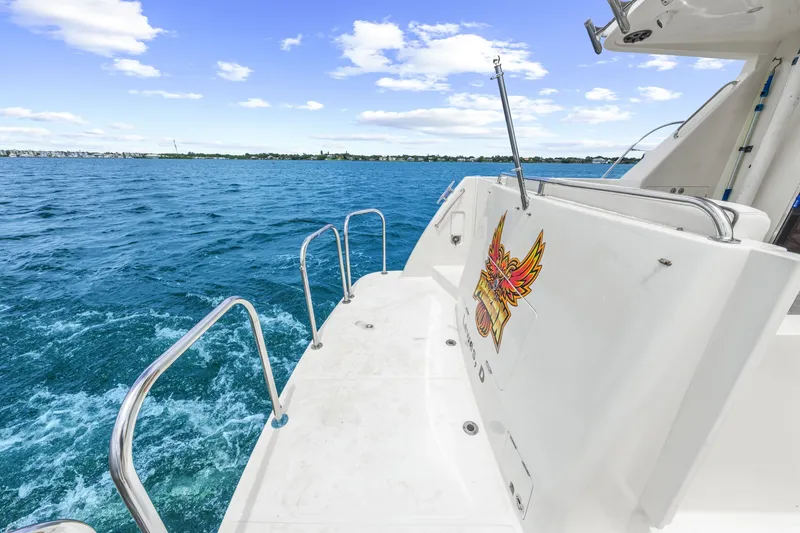 Slide: The Image of Hampton 558 Pilothouse 2005 - 7817983
