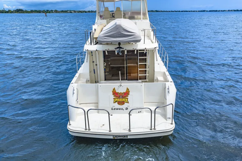 Slide: The Image of Hampton 558 Pilothouse 2005 - 7817927