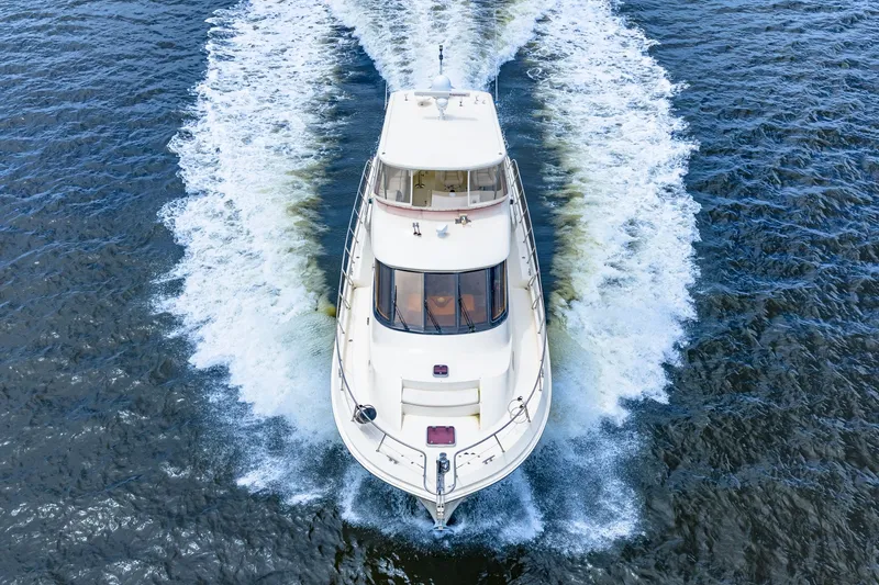 Slide: The Image of Hampton 558 Pilothouse 2005 - 7817936
