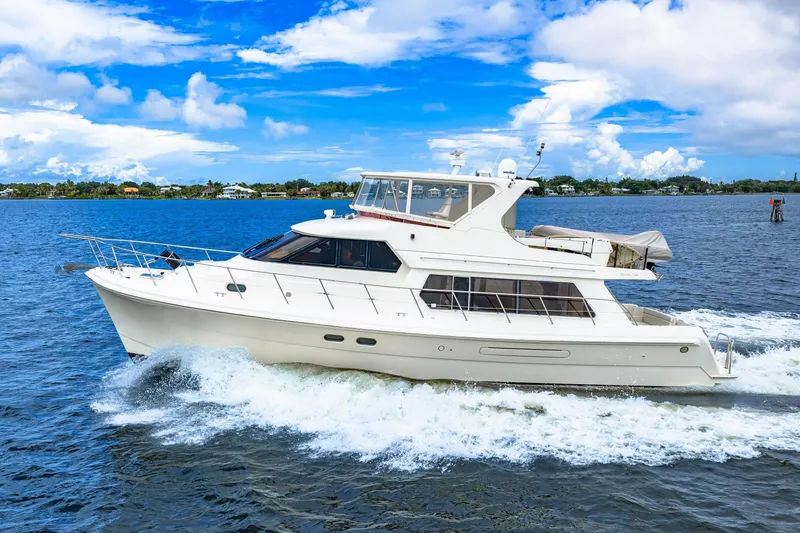 Slide: The Image of Hampton 558 Pilothouse 2005 - 7817943