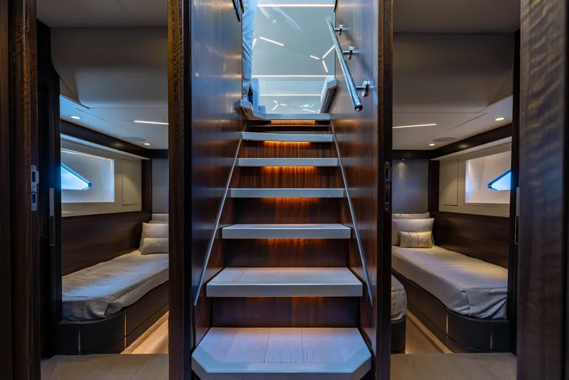 Slide: The Image of Sunseeker Manhattan 68 2022 - 7927284
