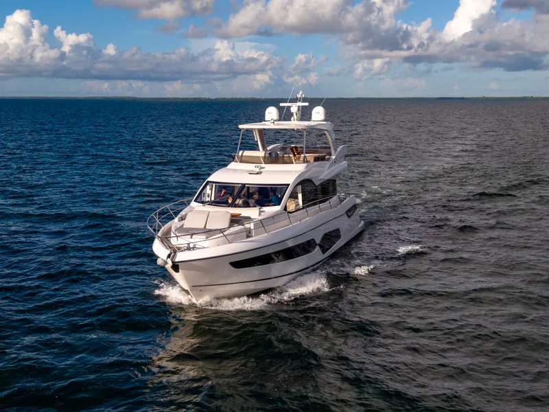 Slide: The Image of Sunseeker Manhattan 68 2022 - 7927331