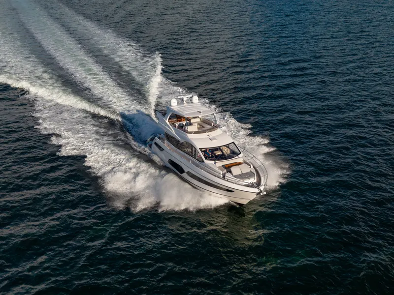 Slide: The Image of Sunseeker Manhattan 68 2022 - 7927317
