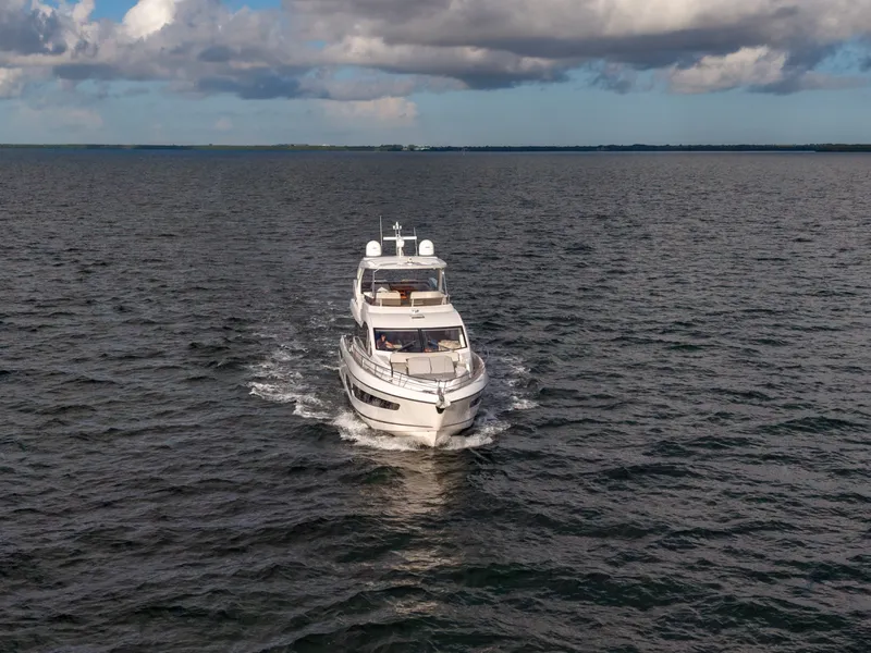 Slide: The Image of Sunseeker Manhattan 68 2022 - 7927328
