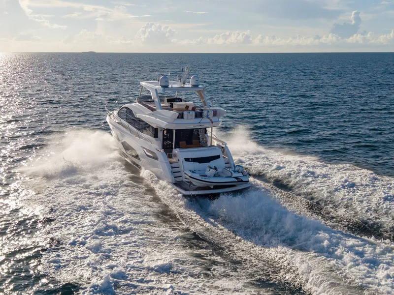 Slide: The Image of Sunseeker Manhattan 68 2022 - 7927345