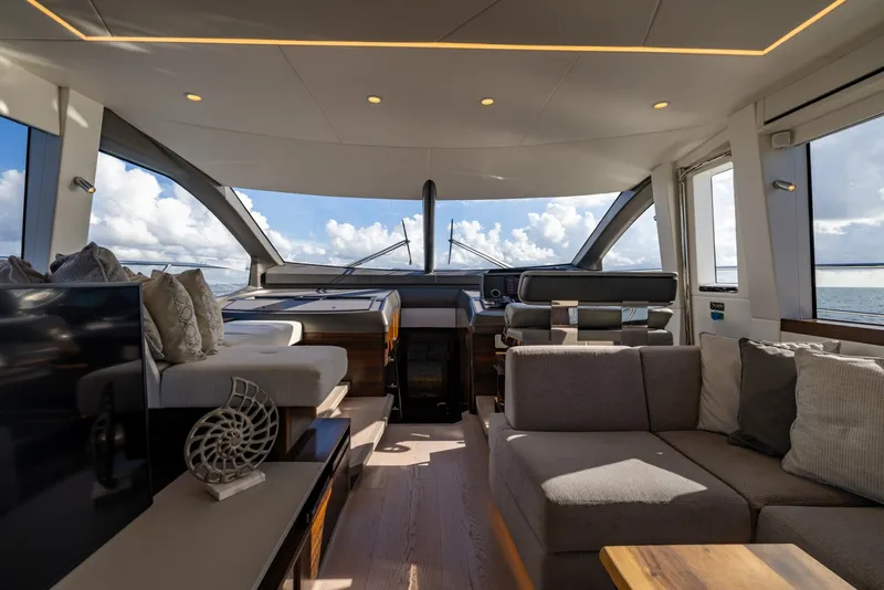 Slide: The Image of Sunseeker Manhattan 68 2022 - 7927248