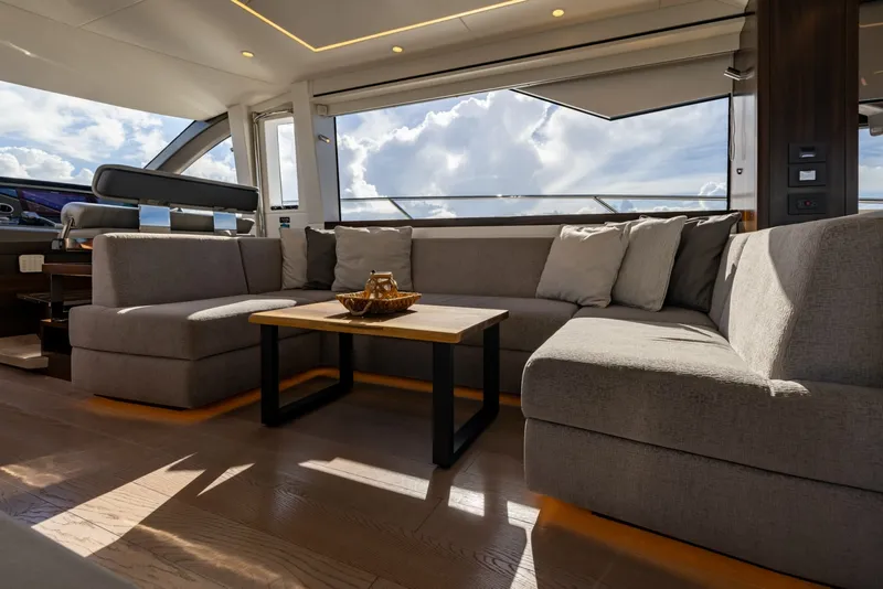 Slide: The Image of Sunseeker Manhattan 68 2022 - 7927249