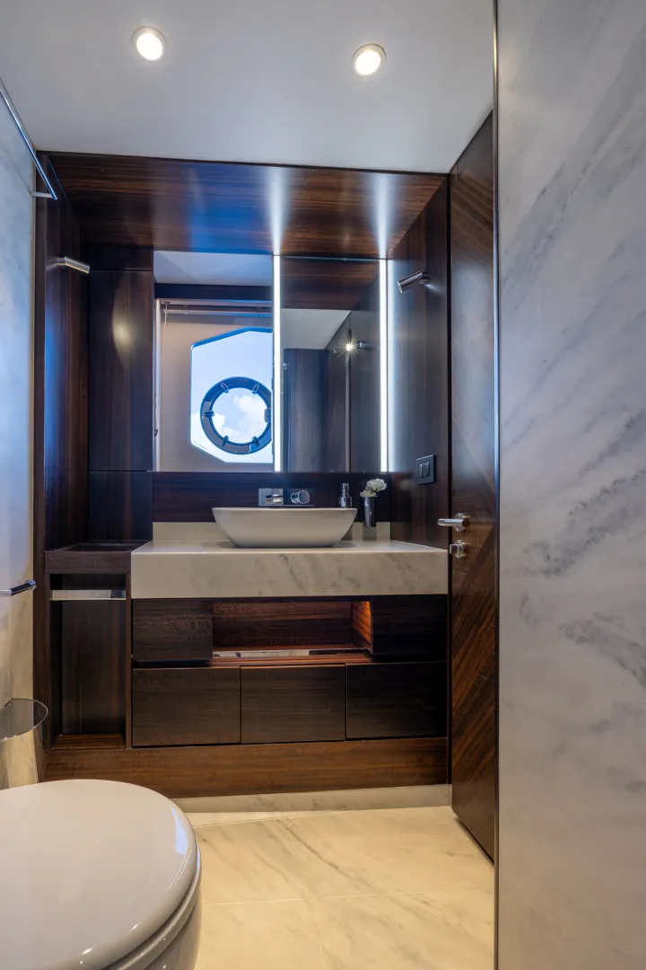 Slide: The Image of Sunseeker Manhattan 68 2022 - 7927269
