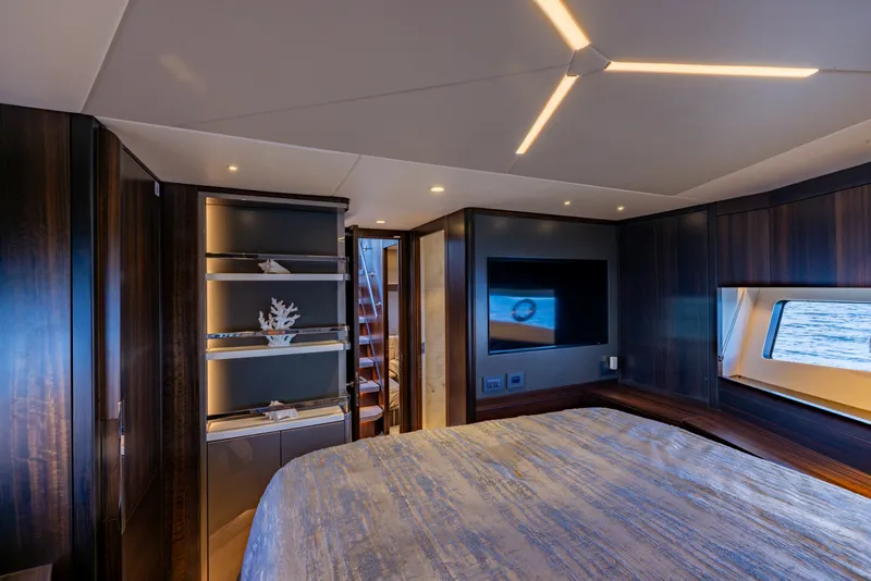 Slide: The Image of Sunseeker Manhattan 68 2022 - 7927281