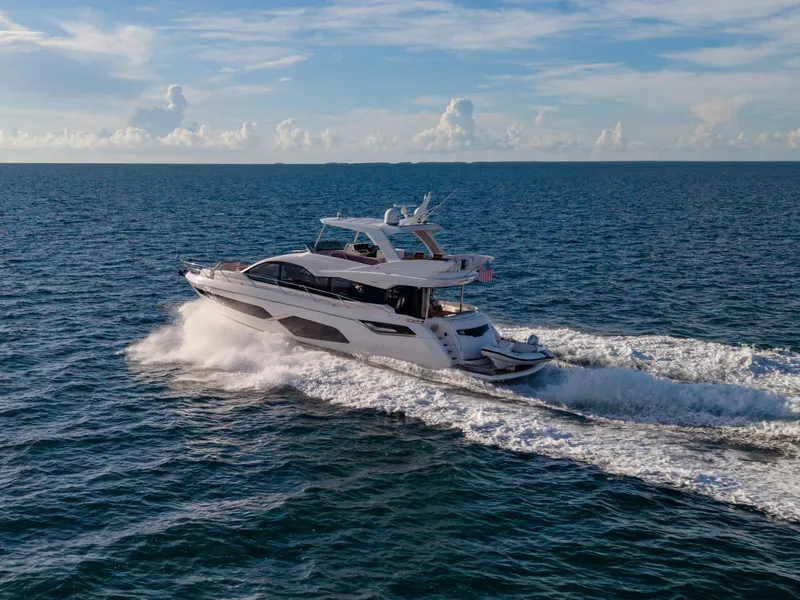 Slide: The Image of Sunseeker Manhattan 68 2022 - 7927344