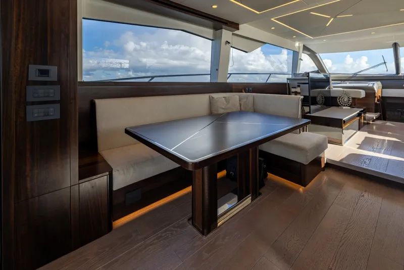 Slide: The Image of Sunseeker Manhattan 68 2022 - 7927243