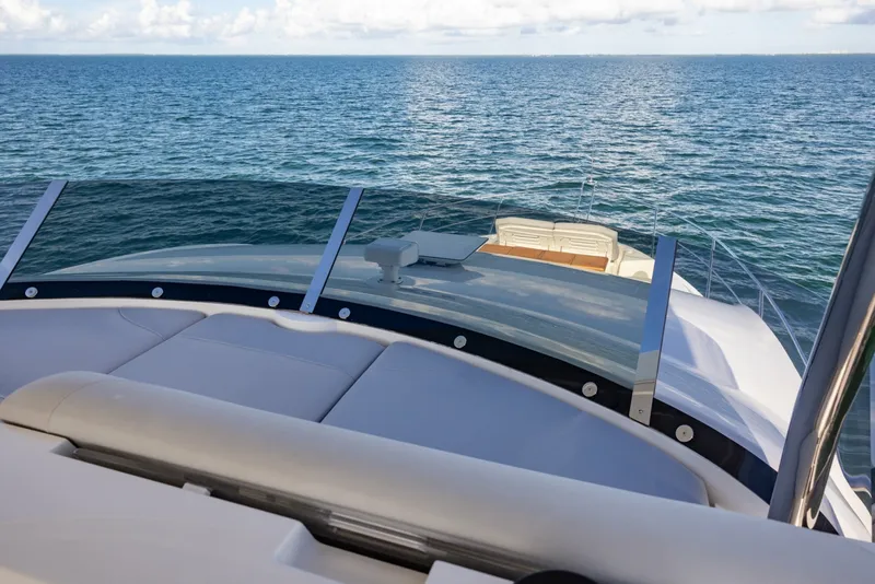 Slide: The Image of Sunseeker Manhattan 68 2022 - 7927230