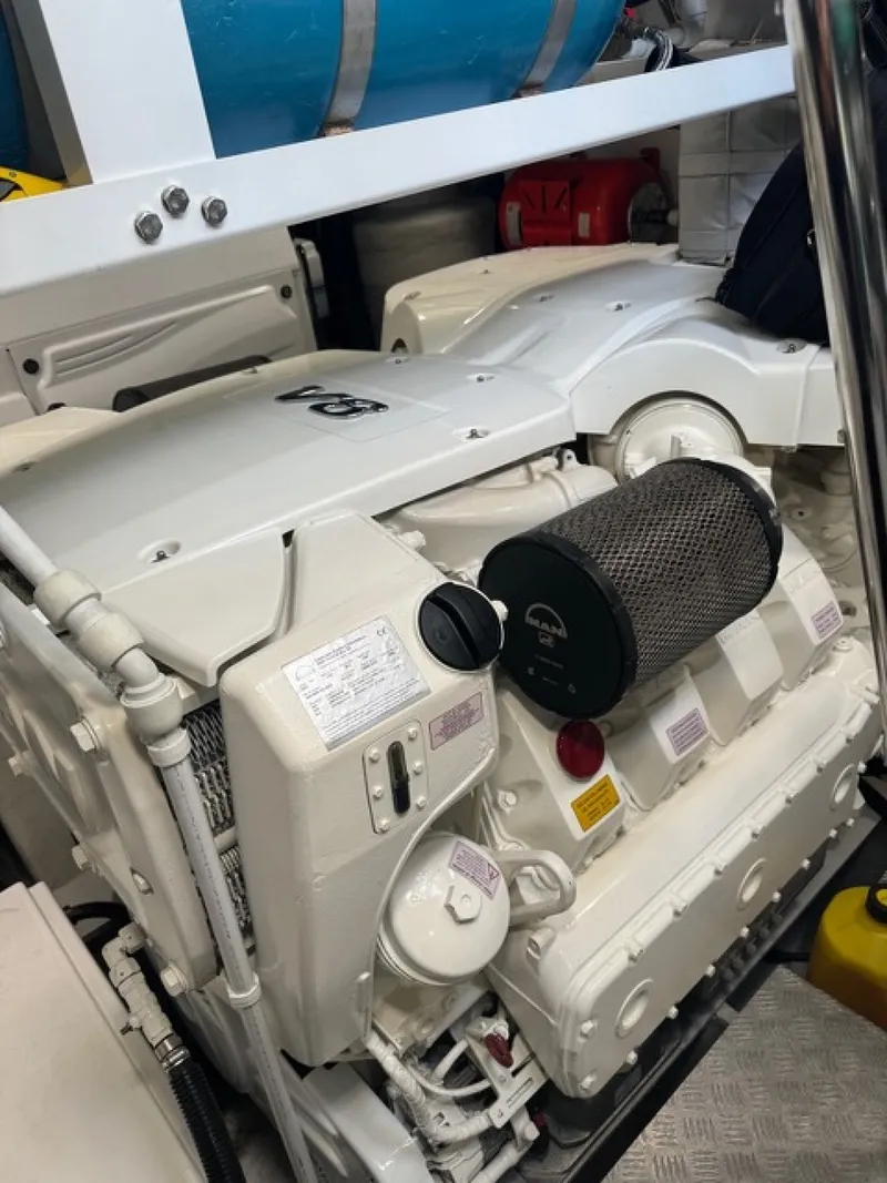 Slide: The Image of Sunseeker Manhattan 68 2022 - 7927285
