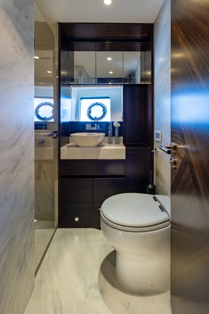 Slide: The Image of Sunseeker Manhattan 68 2022 - 7927282