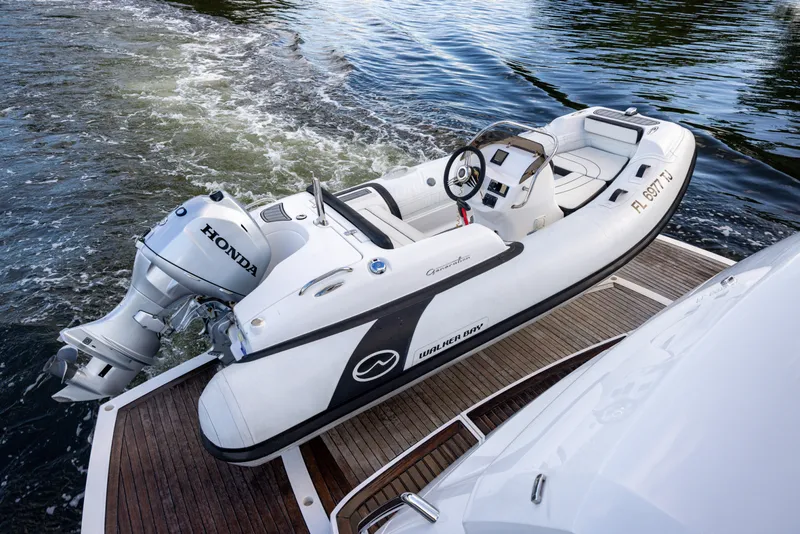 Slide: The Image of Sunseeker Manhattan 68 2022 - 7927300