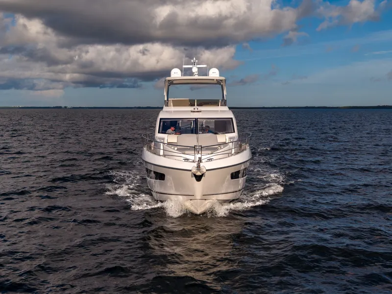 Slide: The Image of Sunseeker Manhattan 68 2022 - 7927336